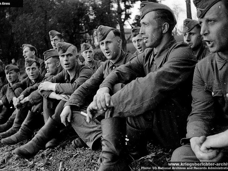 KB Ahrens 015 (5176 visits) KB Ahrens 015