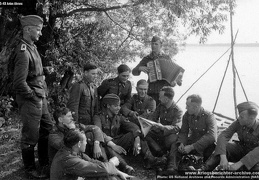KB Ahrens 050 (5919 visits) KB Ahrens 050