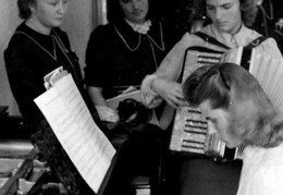 KB Mielke 042 (2564 visits) KB Mielke 042